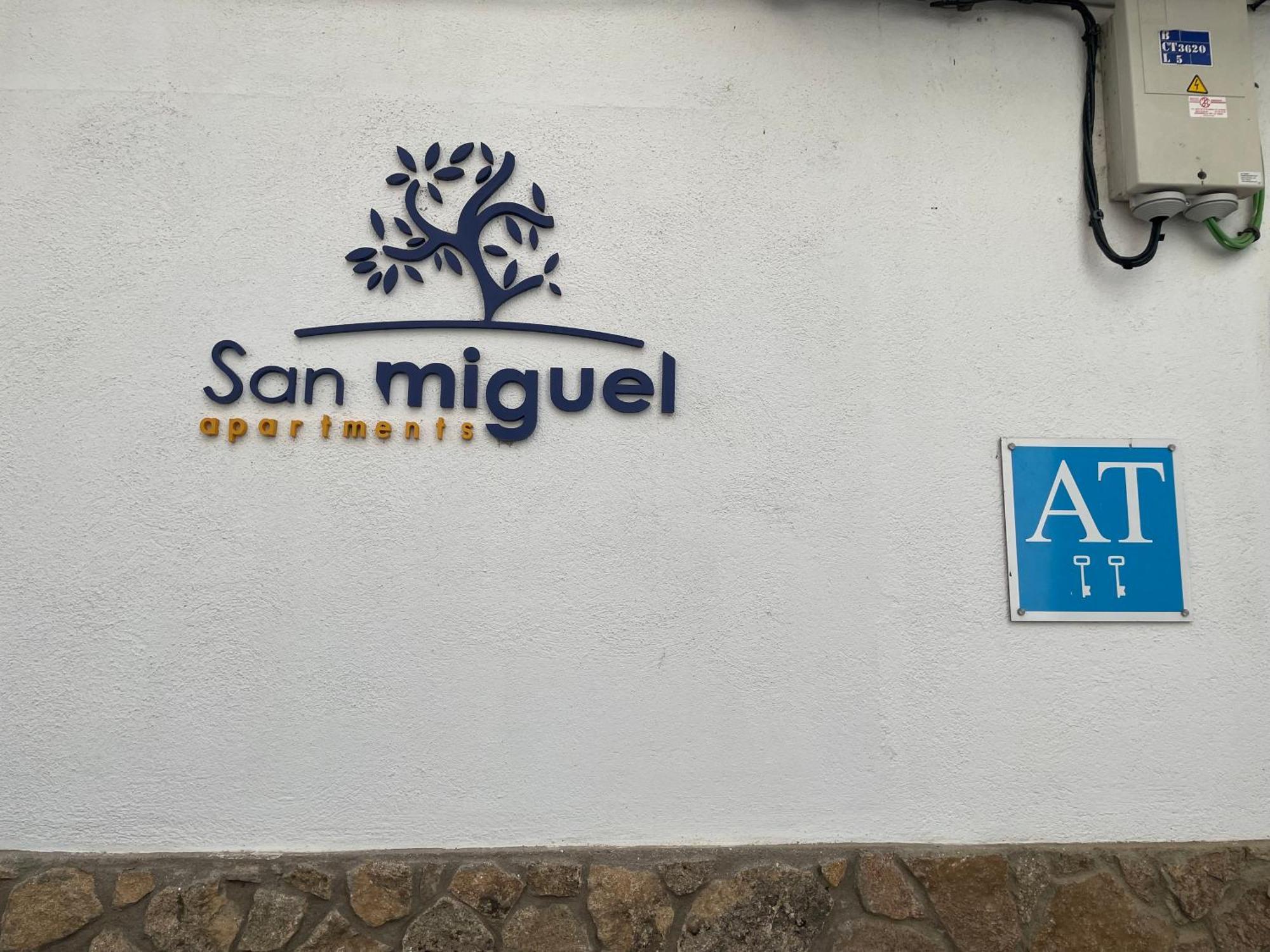 At San Miguel O Apartment Харандила де ла Вера Екстериор снимка